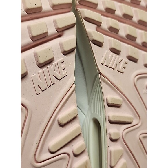 NIKE Air Max Girl's Sz 5Y White Pink Walking Activewear School Travel CD6864-121 - Picture 11 of 11